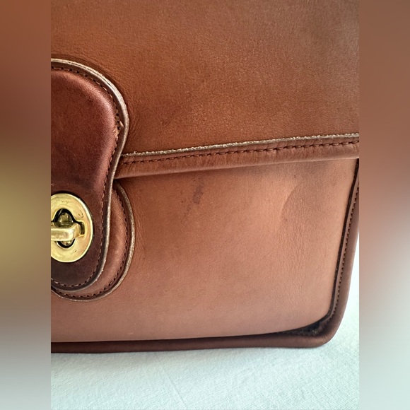 Coach Willis British Tan Leather Turnlock Flap Satchel Crossbody Bag 9927 - VTG - Picture 3 of 13